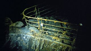 صورة لحطام سفينة "تيتانيك" الغارقة في أعماق المحيط الأطلسي نشرها معهد وودز هول لدراسة المحيطات، 15 فبراير 2023.