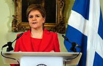 İskoçya Bölgesel Hükümeti Başbakanı Nicola Sturgeon istifa etti