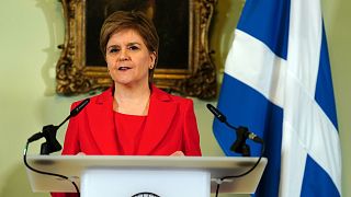 İskoçya Bölgesel Hükümeti Başbakanı Nicola Sturgeon istifa etti