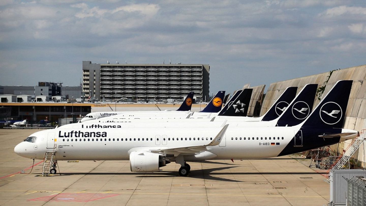 Lufthansa'nın uçuşlarında bilgisayar sistemindeki arıza nedeniyle gecikme ve iptaller yaşanıyor | Euronews