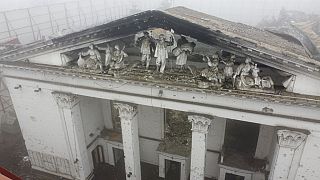 Mariupol tiyatrosunun bombalanması