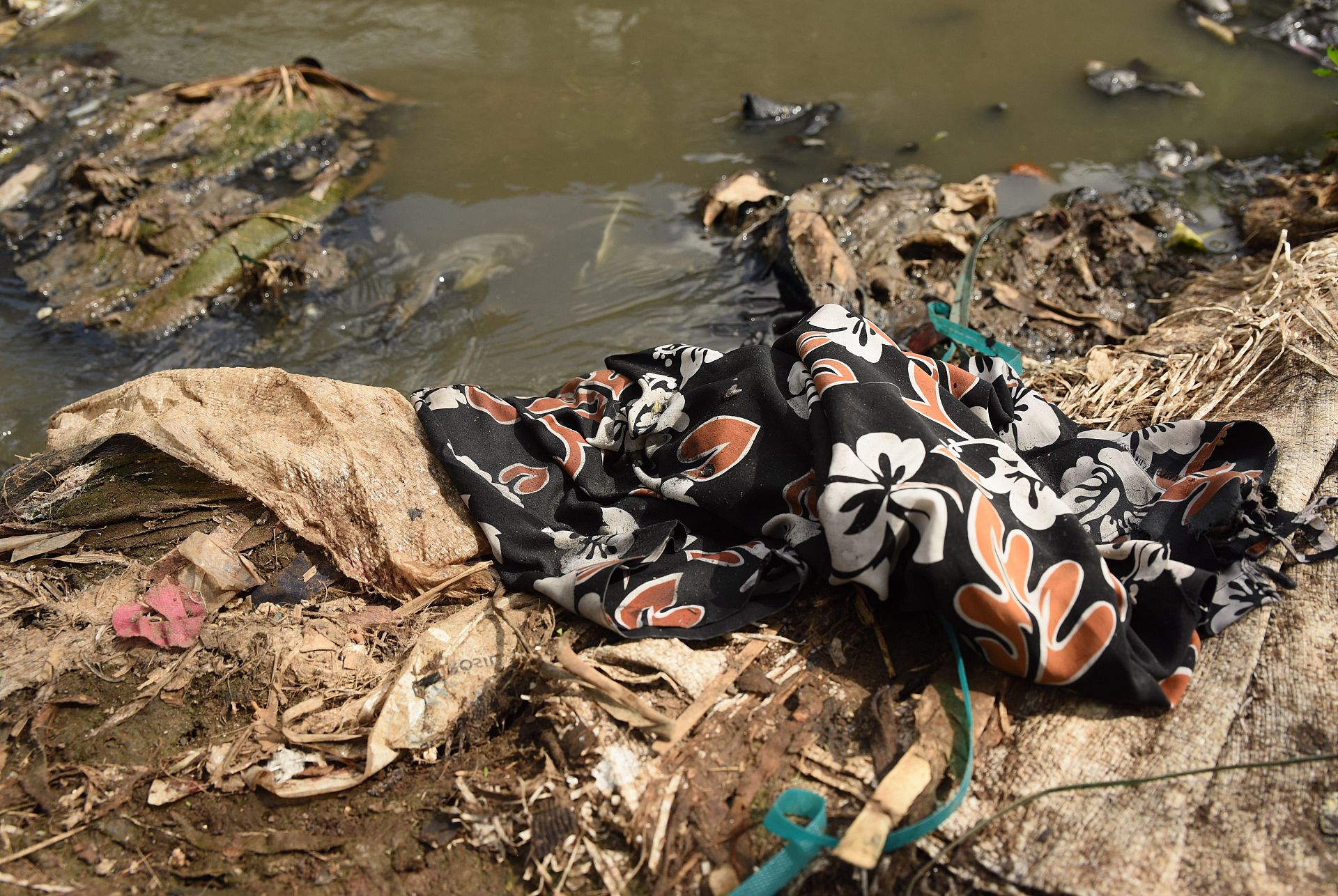 EU dumps 37 million items of plastic clothing in Kenya a year. Which