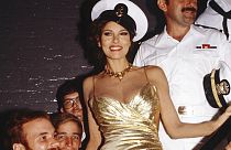 Raquel Welch in einem Musical 1982