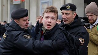 Raman Pratasevich a ser detido pela polícia bielorrussa em 2017