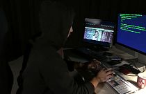 Piratas informáticos travam uma batalha escondida na guerra entre a Rússia e a Ucrânia