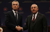 Secretário-geral da NATO com o MNE da Turquia, em Ancara