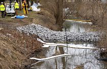 "L’eau ne montre aucune trace de produits contaminants après le déraillement d'un train transportant des produits chimiques", selon les autorités fédérales américaines. 
