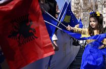 15 Jahre Unabhängigkeit werden im Kosovo gefeiert