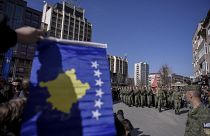 عرض عسكري تزامنا مع الذكرى الـ 15 لاستقلال كوسوفو