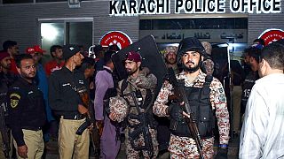 Pakistan Talibanı Karaçi Emniyet Müdürlüğü'ne saldırı düzenledi