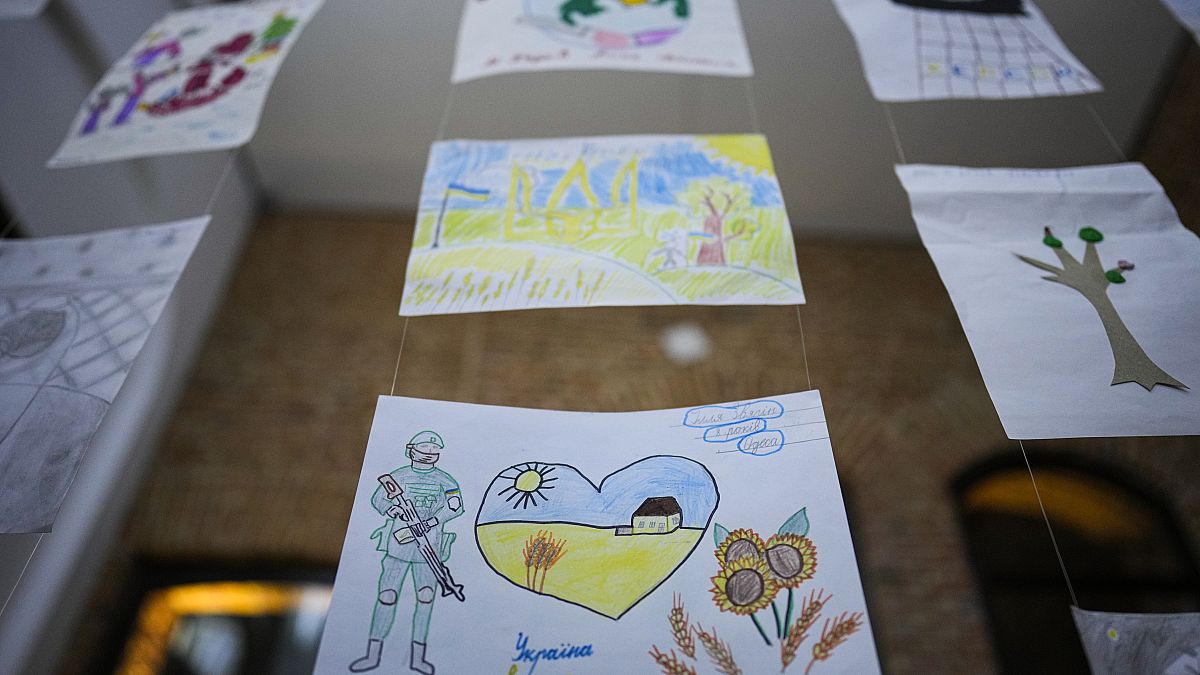 Ζωγραφιές παιδιών από την Ουκρανία