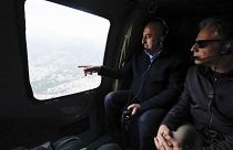 Госсекретарь США Энтони Блинкен и глава МИД Турции Мевлют Чавушоглу осматривают разрушения в провинции Хатай
