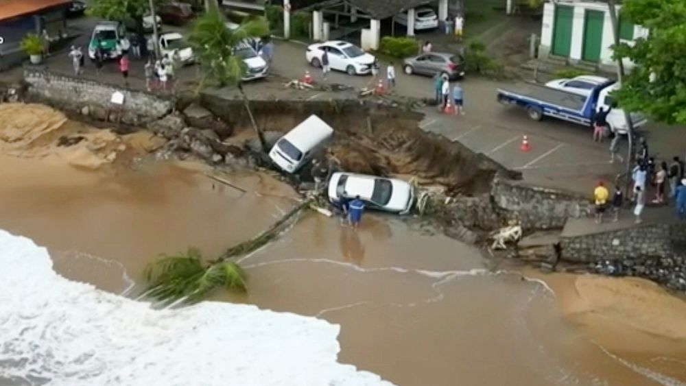 Brezilya’daki çamur kaymaları kuzey Sao Paulo eyaletinde çok sayıda kişiyi öldürdü