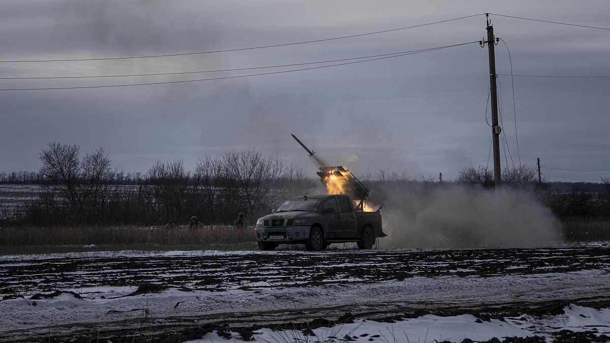 Abschuss einer Rakete in der Ostukraine