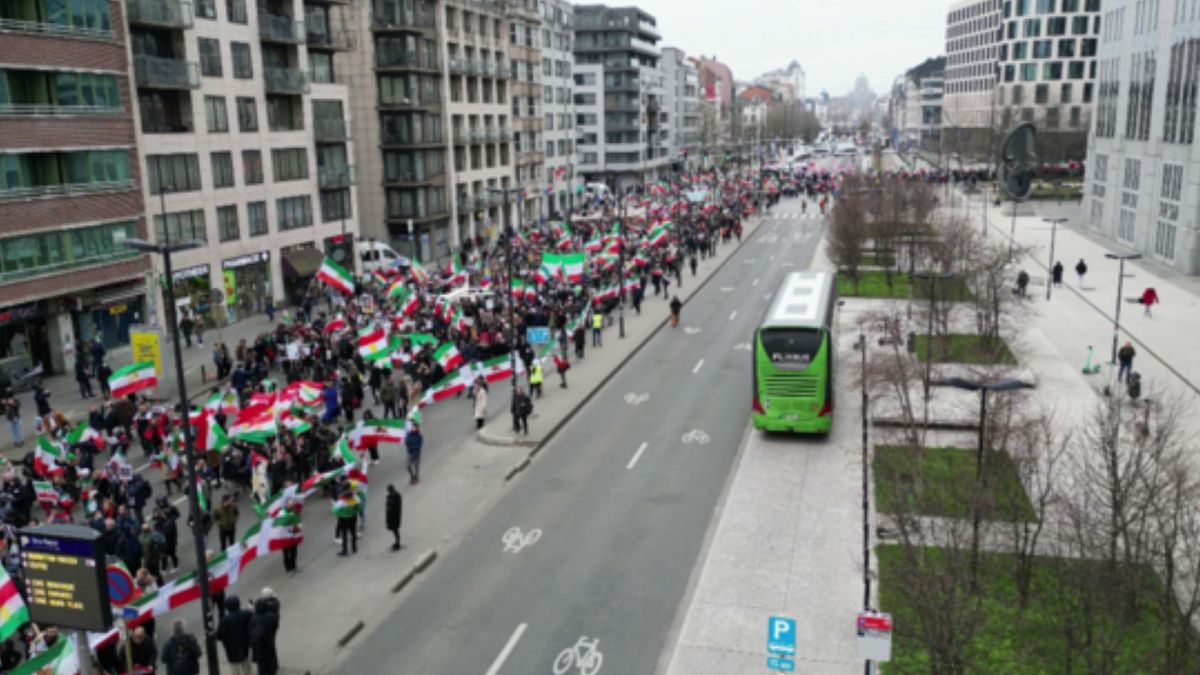 تجمع اعتراضی ایرانیان در بروکسل