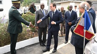 Côte d'Ivoire : le ministre français des Armées en quête de soutiens