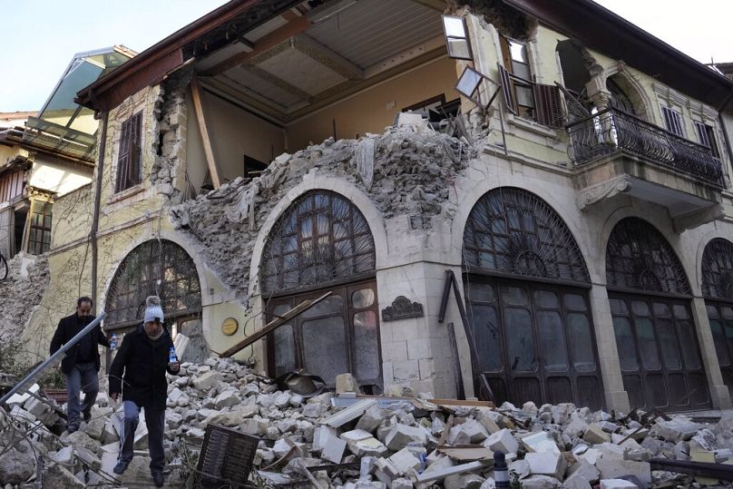 Ruinen eines beim Erdbeben vom 6. Februar 2023 zerstörten, historischen Hotels. Antakya, 13. Februarv 2023