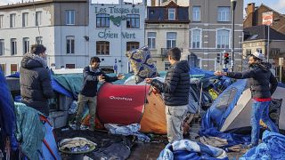 Палаточный лагерь просителей убежища у центра по приёму беженцев в Брюсселе, 17 января 2023