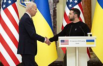 El presidente de Estados Unidos, Joe Biden en una reunión con el presidente de Ucrania, Volodímir Zelensky.