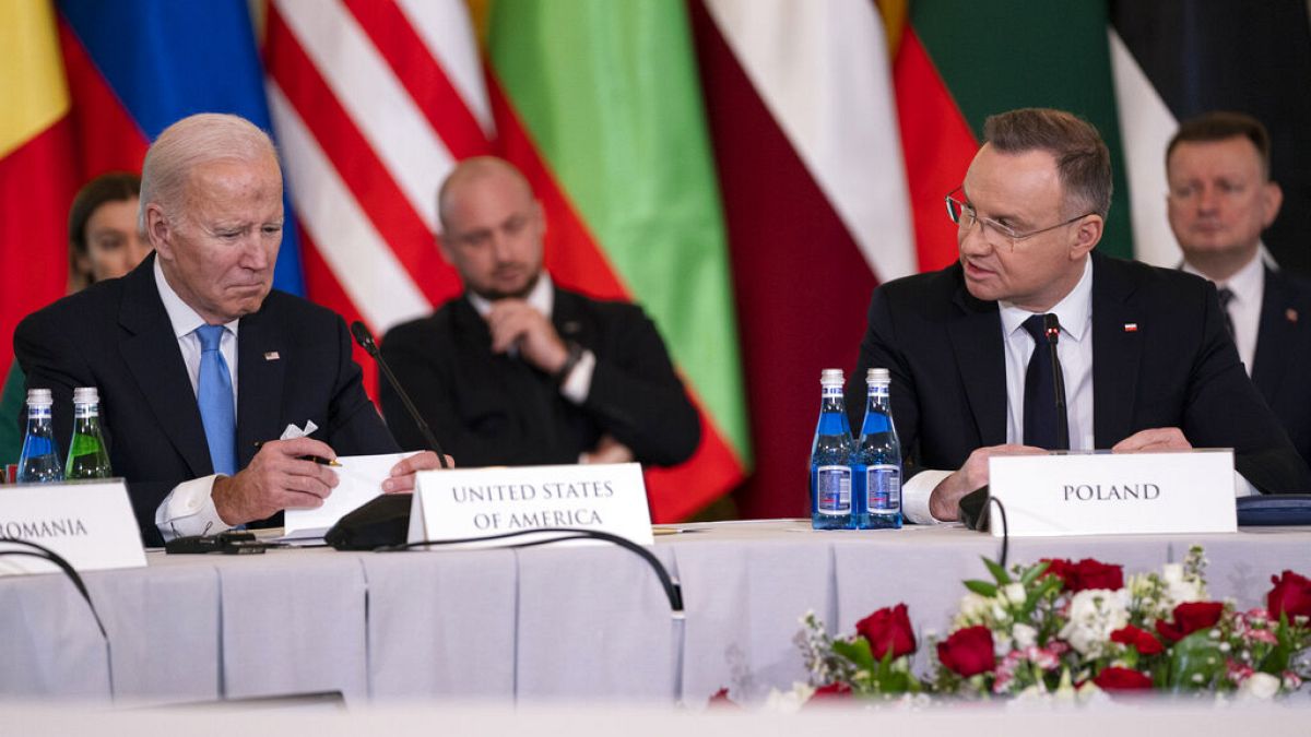Biden neben dem polnischen Präsidenten Andrzej Duda in Warschau. Die Bukarest-9 sind die Länder, die die Nato-Ostflanke bilden.