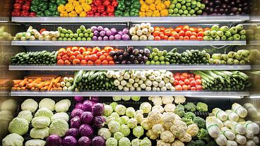 فروش میوه و سبزیجات تازه در بریتانیا (عکس از آرشیو)