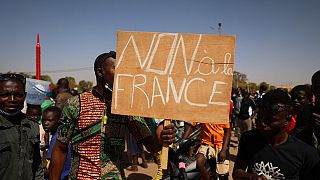En Afrique, la diplomatie française tâtonne