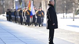 El presidente ruso participó en la celebración del día de los "Defensores de la Patria".