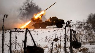صاروخ أطلقه جنود أوكرانيون على أهداف روسية في خاركيف 25/02/2023