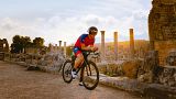 Biker können in der Türkei durch die antiken Städte und UNESCO-Welterbestätten Pergamon und Ephesus radeln.