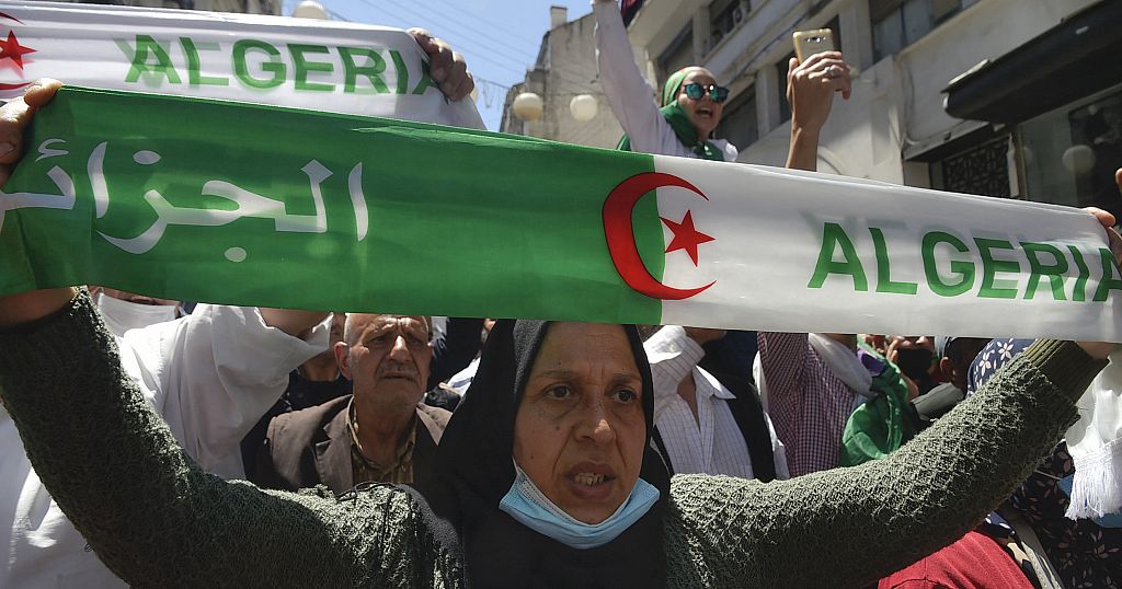 Algeria dissolves pro-democracy group amid wider crackdown