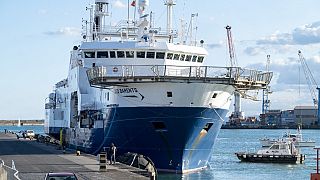 Sınır Tanımayan Doktorlar tarafındna işletilen Geo Barents gemisine Sicilya'daki Ancona limanında el konuldu