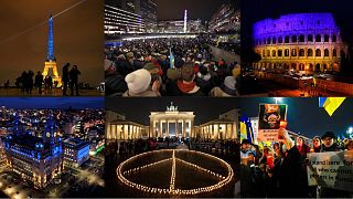 Európa nevezetességei az ukrán nemzeti színekben a háború évfordulóján