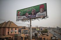 Ein Wahlkampfplakat zeigt den bei der Jugend beliebten Kandidaten Peter Obi.