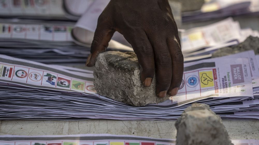 Nigeria cierra los centros electorales tras una jornada sin incidentes graves