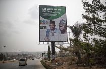 يتجه الناخبون في أكبر دولة في إفريقيا من حيث عدد السكان إلى صناديق الاقتراع يوم السبت لاختيار رئيس جديد