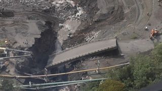 انهيار جسر في الإكوادور