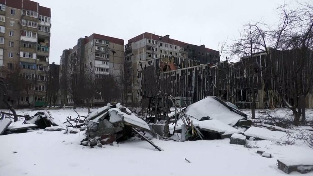 Residente ucraniano que resiste en Vuhledar: "¿Por qué debemos irnos? Esta es nuestra casa"