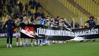 Fenerbahçe-Konyaspor maçından 'hükümet istifa' tezahüratları