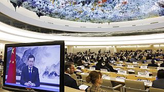Min. Negócios Estrangeiros chinês fala ao Conselho dos Direitos Humanos da ONU