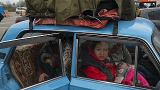 Ουκρανοί πρόσφυγες από τη Μαριούπολη (φωτογραφία αρχείου)