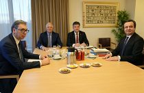 Вучич и Курти на встрече в Брюсселе, февраль 2023 г.
