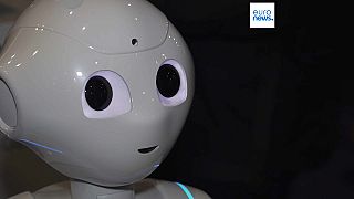 Роботы не могут полностью заменить человека, но могут помочь ему, говорят специалисты