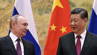 Vlagyimir Putyin orosz és Hszi Csin-ping kínai elnök egy éve, Pekingben