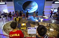 Kínai gyerekek egy tudományos expón