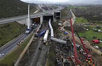 Súlyos vonatbaleset történt Görögországban 2023. március elsejére virradóra