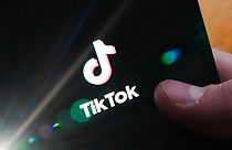 TikTok 18 yaş altındaki kullanıcılara zaman sınırlaması getirdi