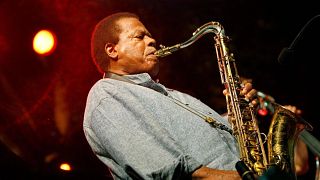 Jazz pioneer Wayne Shorter has died aged 89. 