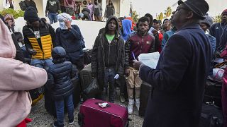 Malian migrants prepare to flee Tunisia after president's crackdown