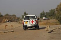 سيارة تابعة للصليب الأحمر في مالي