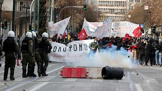 Affrontements entre policiers et manifestants à Athènes, en Grèce, dimanche 5 mars 2023.